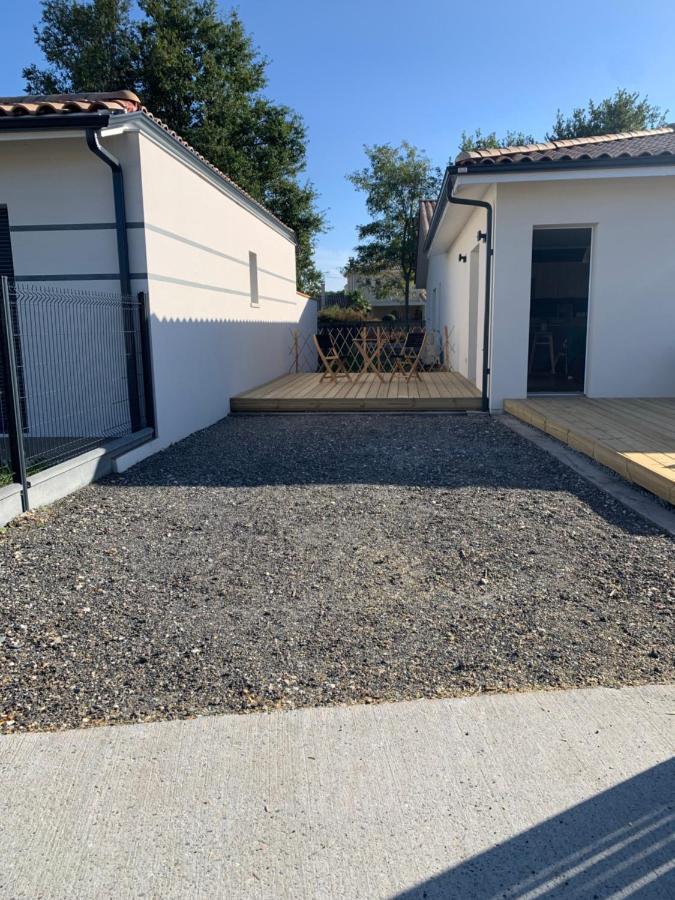 Charmant Logement Neuf Hourtin Luaran gambar